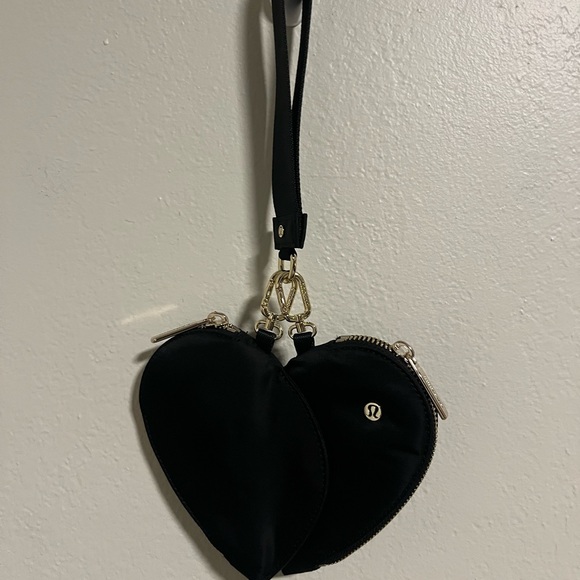 NWOT lululemon athletica Black Heart Wristlet